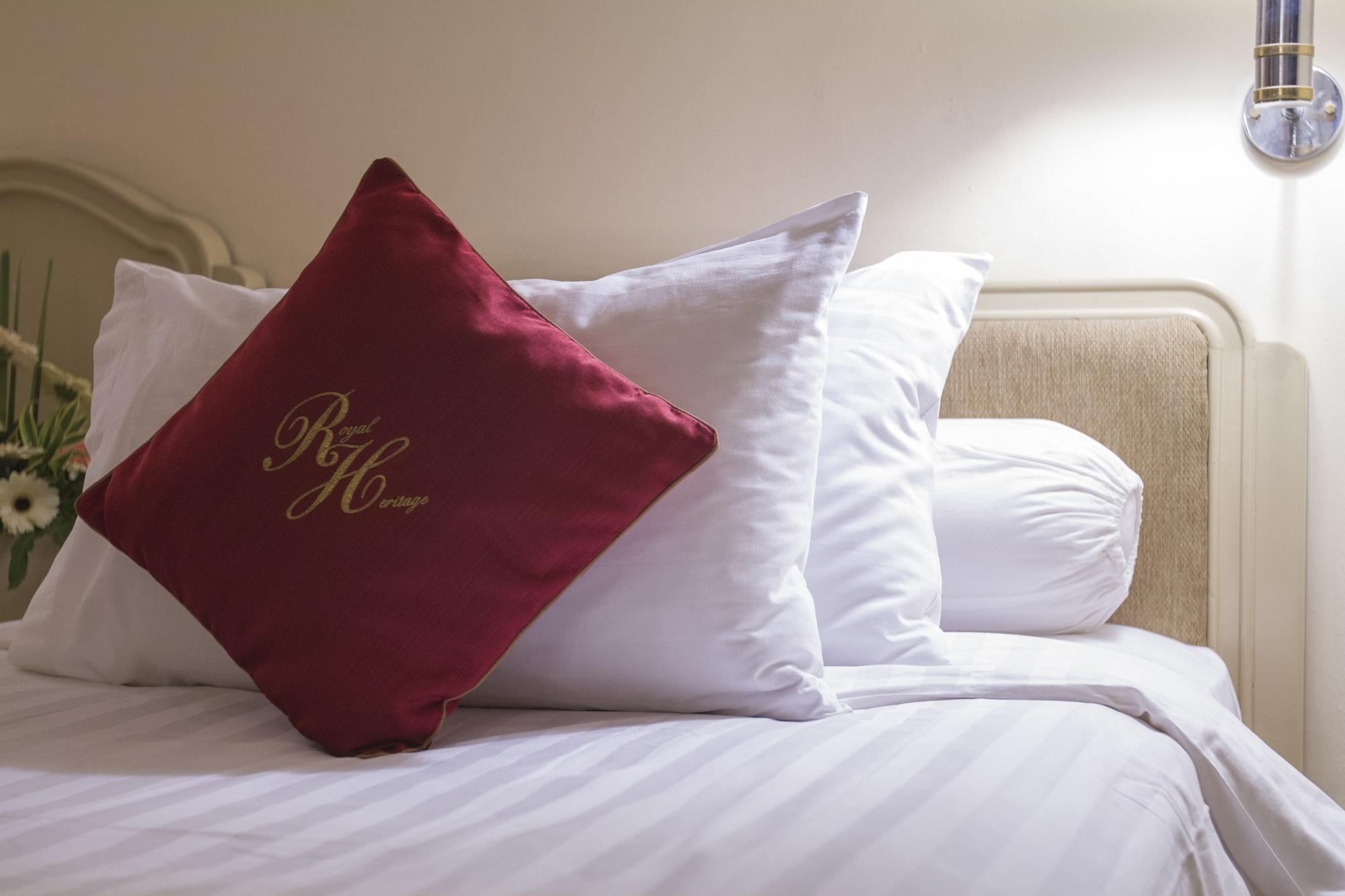Grand Hotel Preanger Bandung Esterno foto