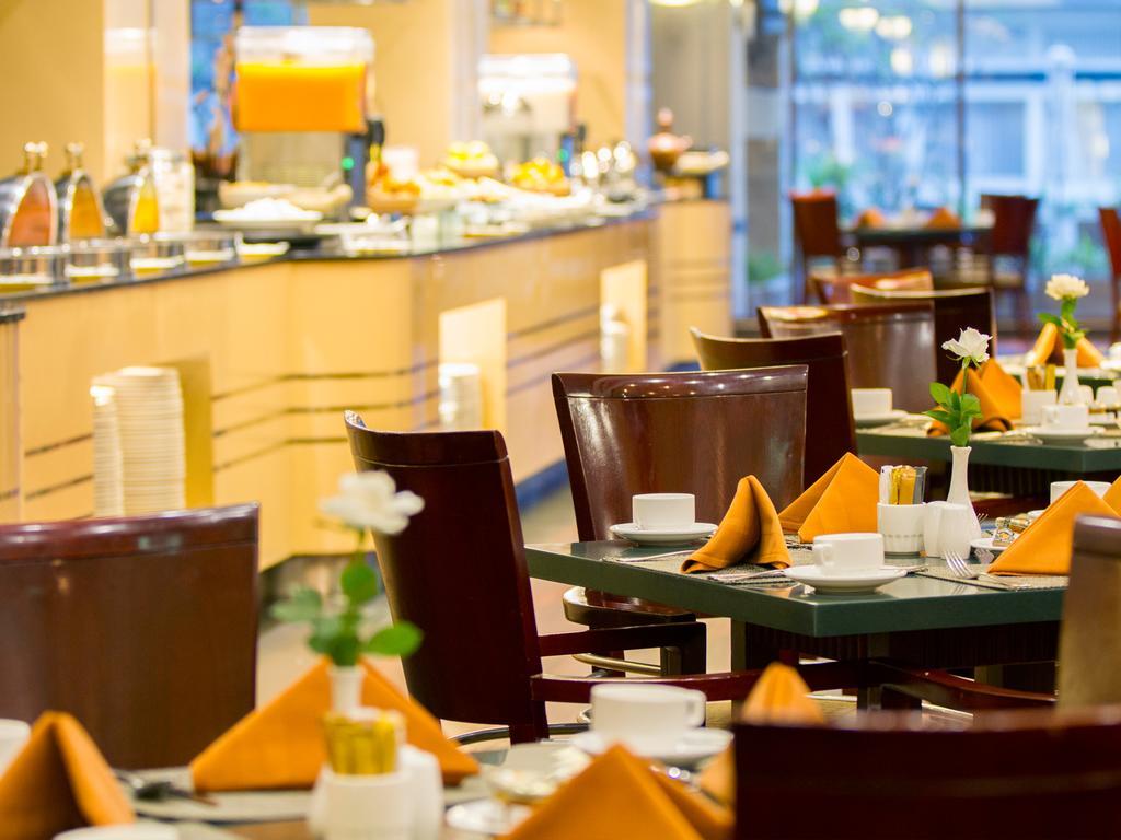 Grand Hotel Preanger Bandung Esterno foto