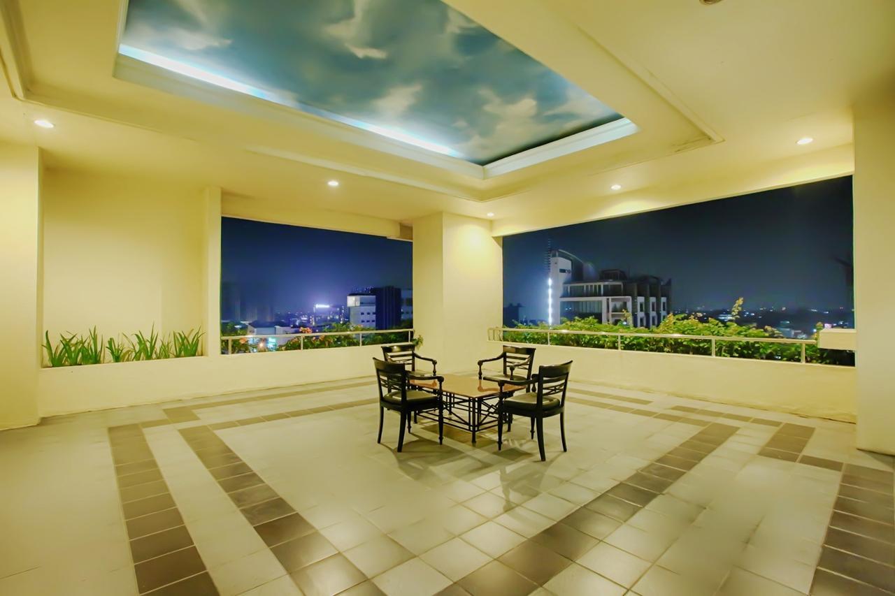 Grand Hotel Preanger Bandung Esterno foto